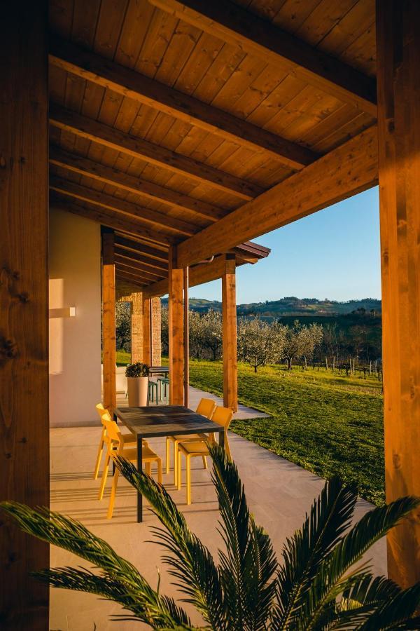 Montelabbate La Maggiolina Country House מראה חיצוני תמונה