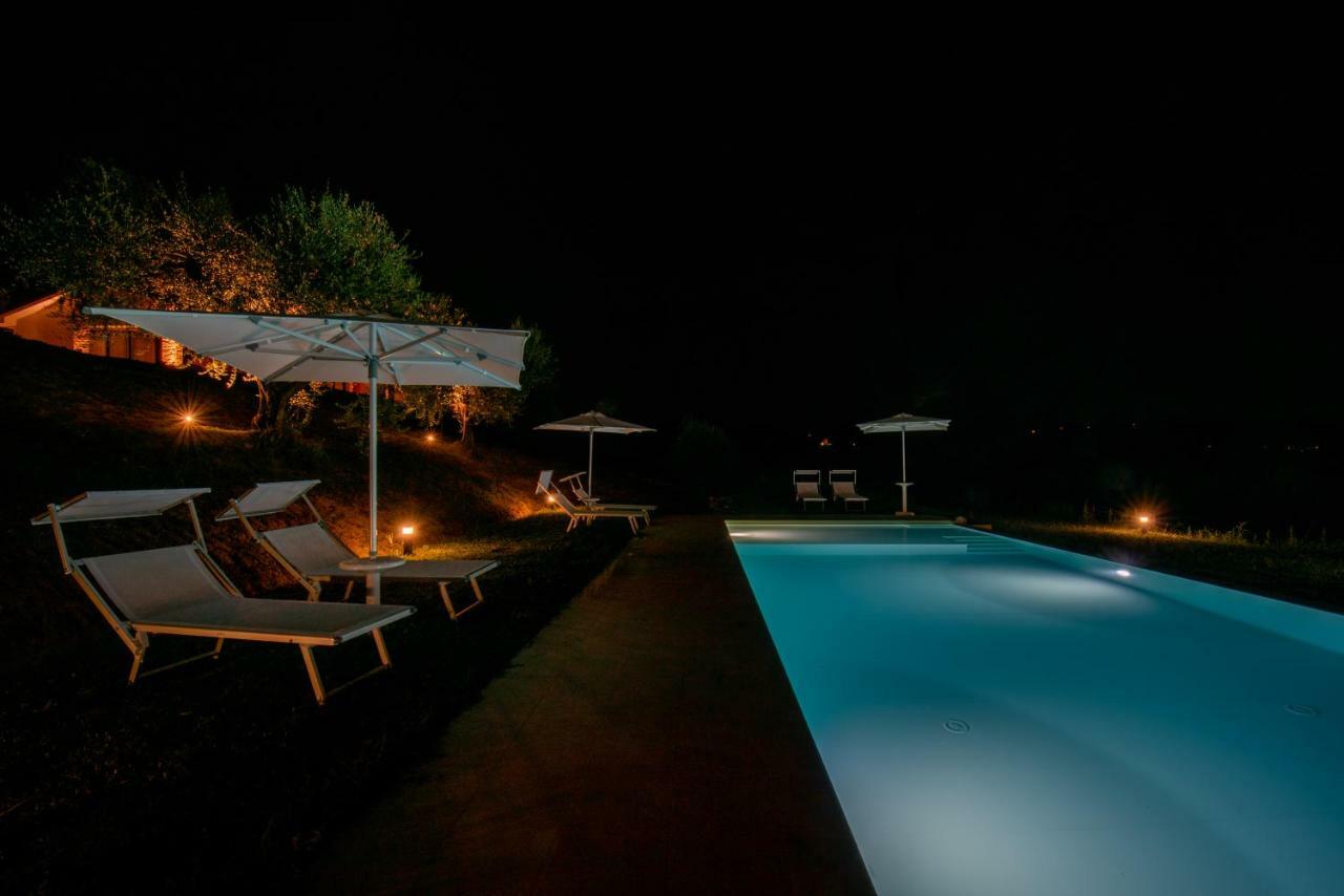 Montelabbate La Maggiolina Country House מראה חיצוני תמונה