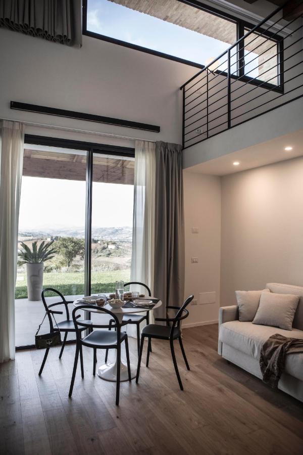 Montelabbate La Maggiolina Country House מראה חיצוני תמונה